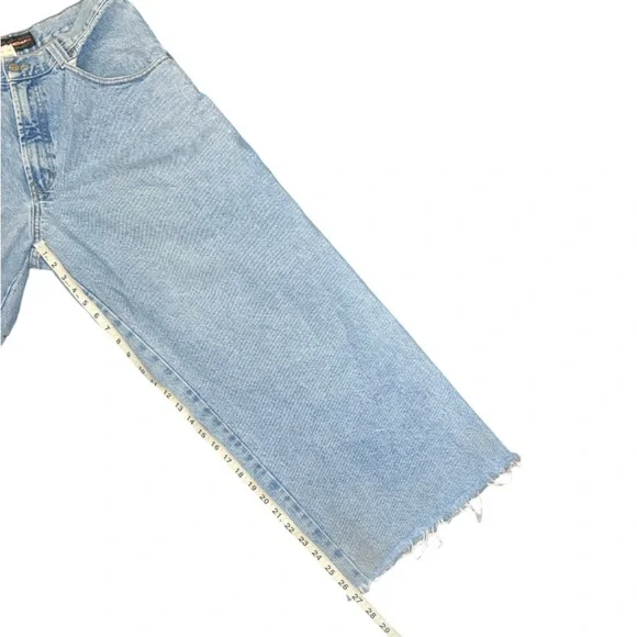JNCOVintage Mid Wash Baggy Cutoff Jeans